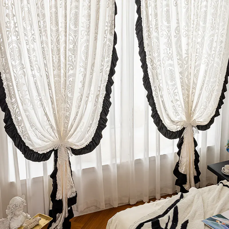 Cortinas nórdicas