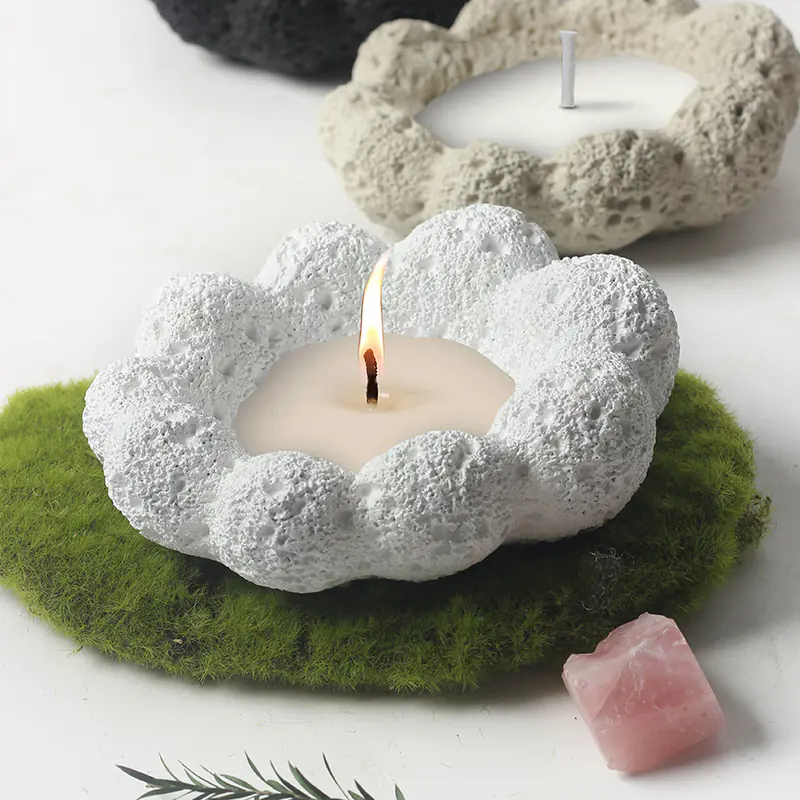 Candle holder