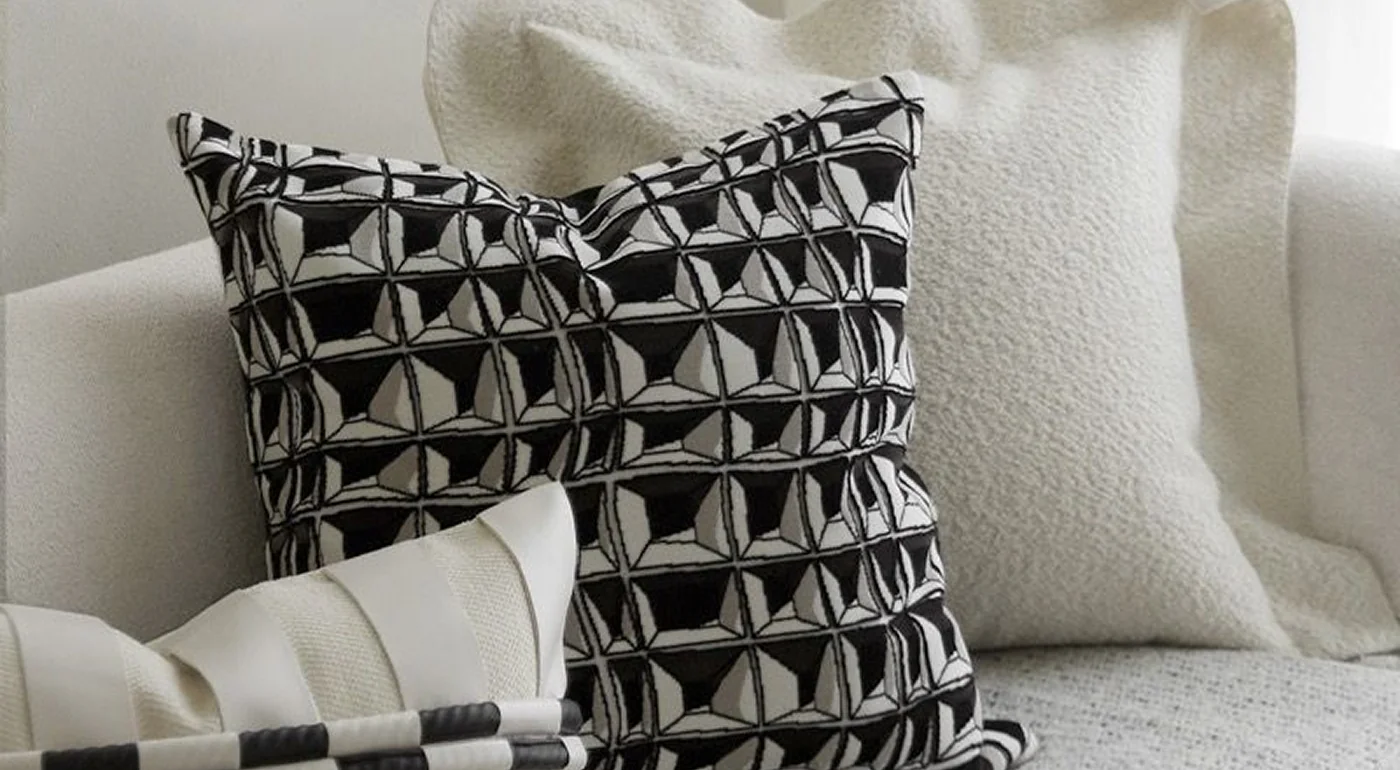 cushion8 2025080802480594