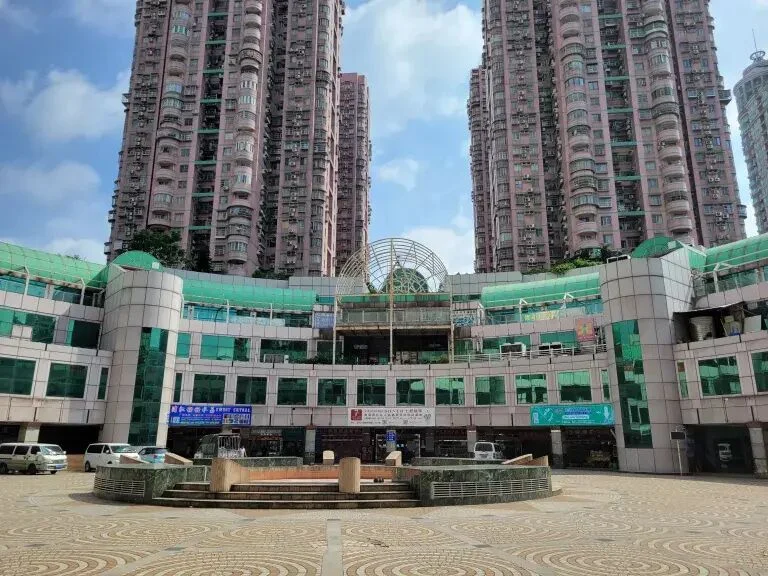 Top 26 Guangzhou Wholesale Markets by Product Category: The Ultimate Buying Guide 34 liwan-plaza-guangzhou-wholesale-markets
